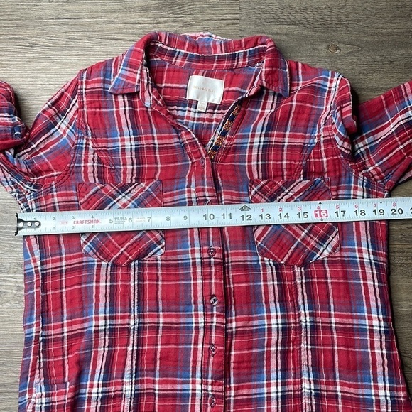 Skies are Blue Women’s Red White Blue Plaid Button Down Shirt, size medium - Picture 5 of 10